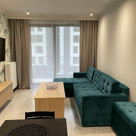 Forum Wola Fine Apartment 华沙 外观 照片