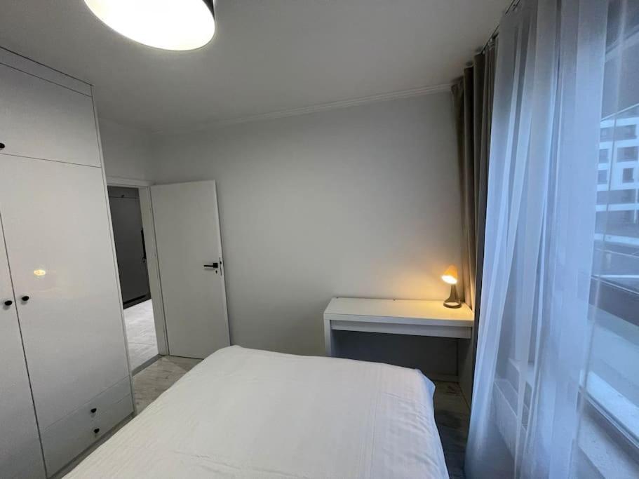 Forum Wola Fine Apartment 华沙 外观 照片